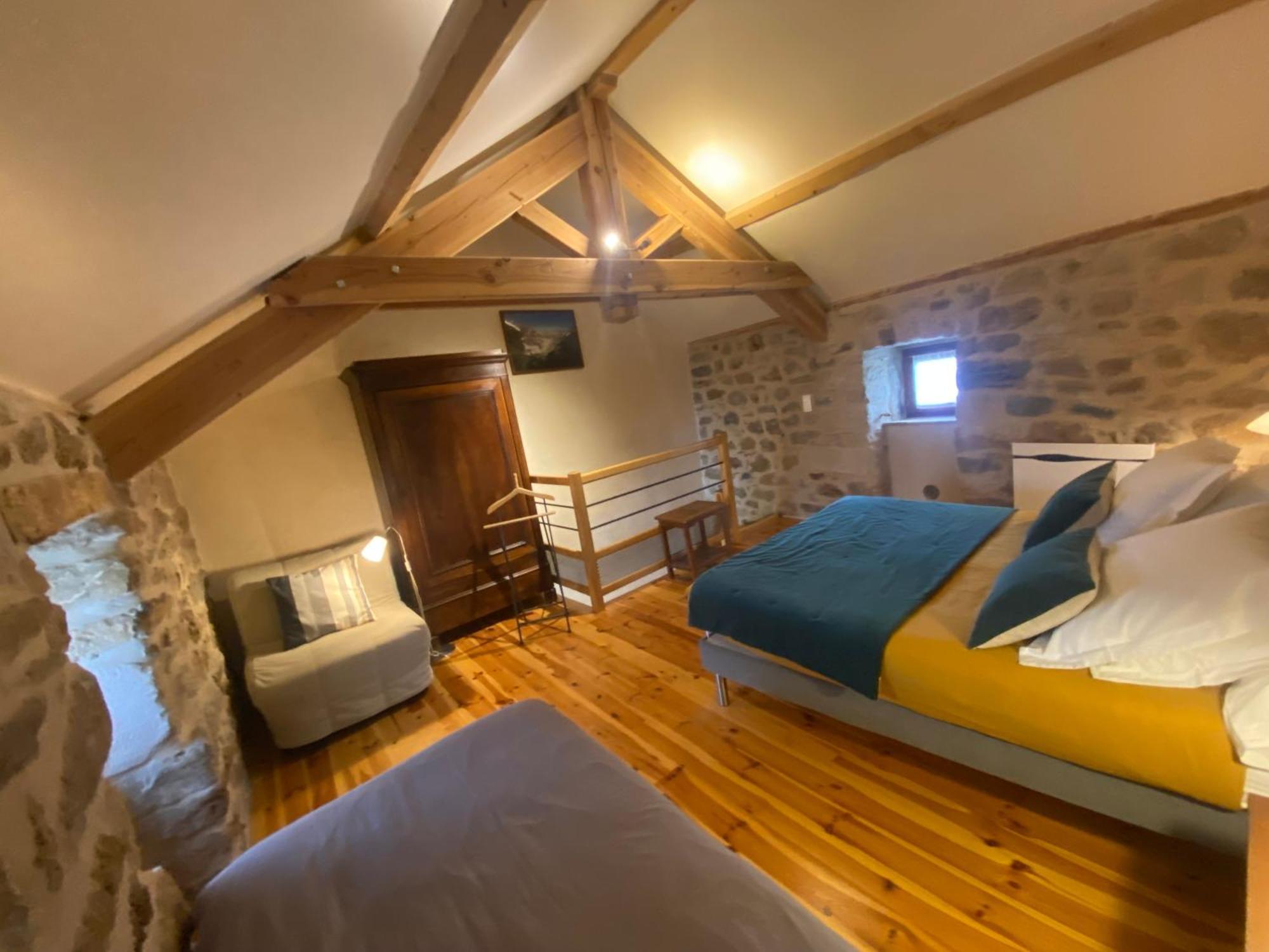 Les Caselles, Et Guest house 4*