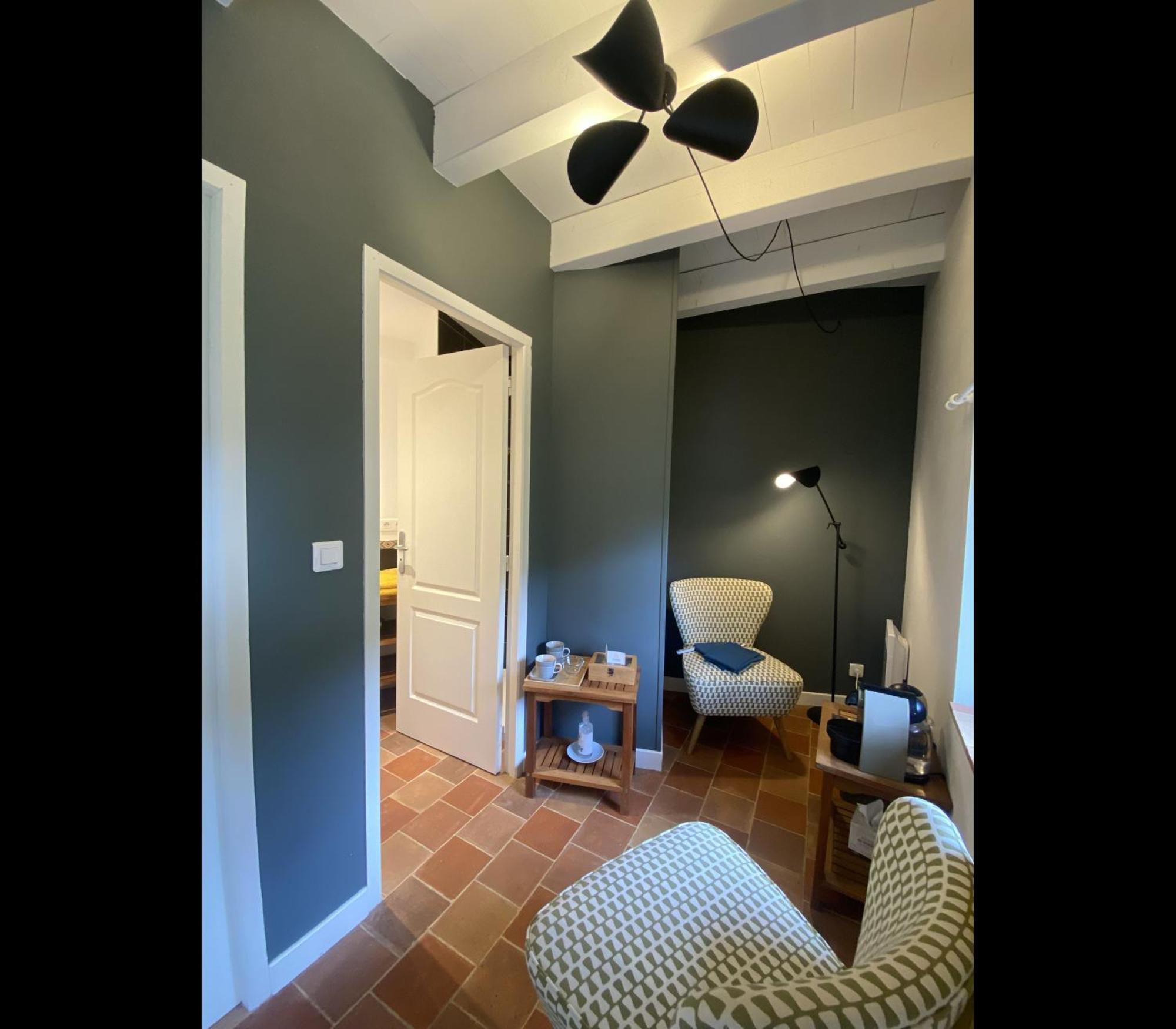 Guest house Les Caselles, Et 4*