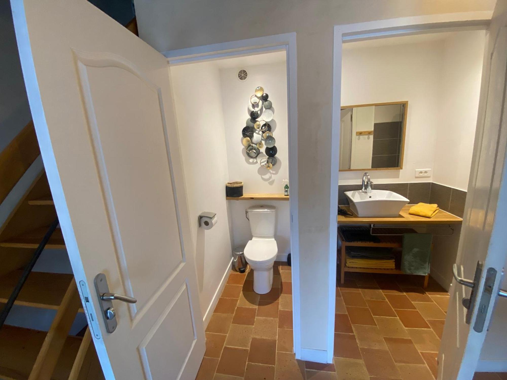 Les Caselles, Et Guest house
