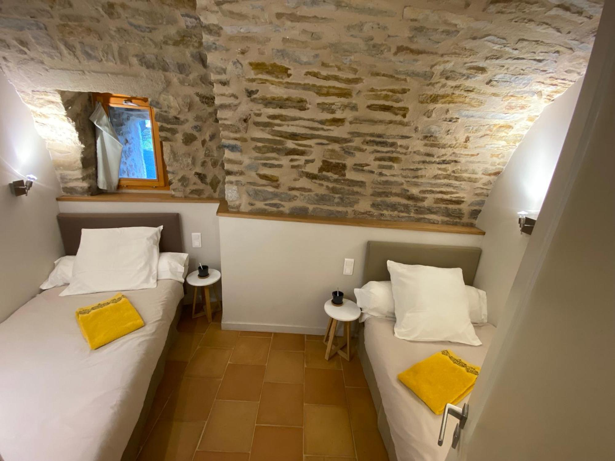 Les Caselles, Et Guest house 4*